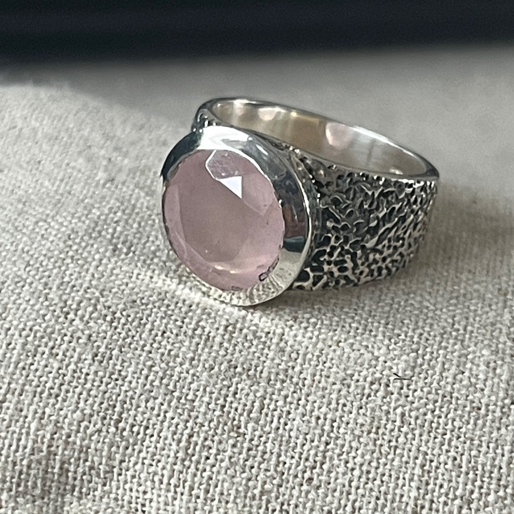 Rose Quartz Ring 7.75